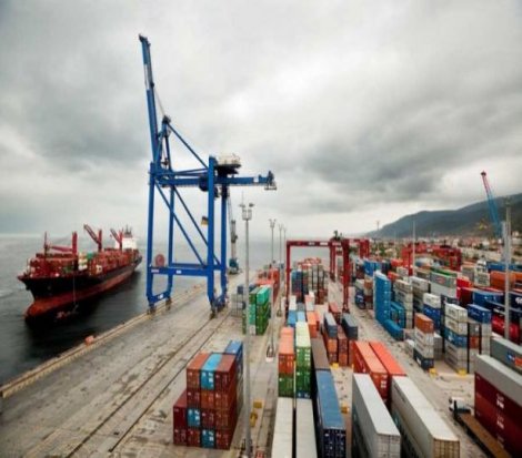 AKP'li vekilden işçiye: Sendikaya üye olurken bana mı sordun