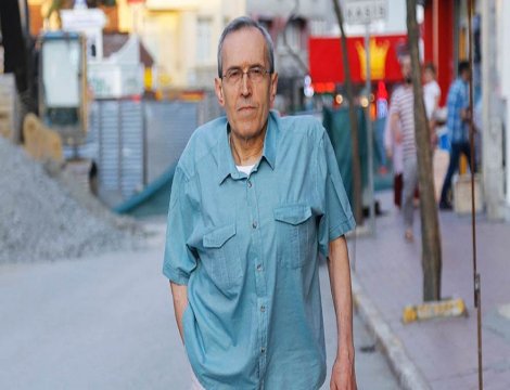 AKP'li yazar Oflaz: AKP anket yaptırdı sonuç Erdoğan'ın canını sıktı AKP'li yazar Oflaz: AKP anket yaptırdı sonuç Erdoğan'ın canını sıktı
