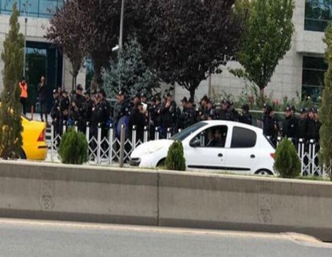 Ankara Büyükşehir Belediyesi'ne polis yığınağı