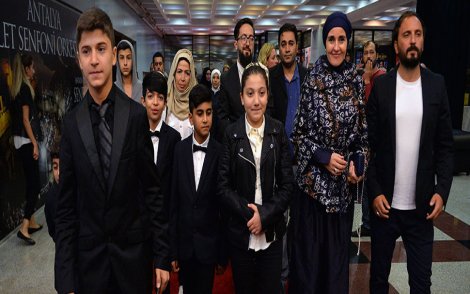 Antalya'da ilk film Suriyeli çocukları anlatan "Beni Bırakma"