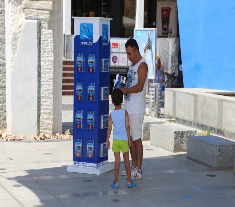 AVM'lere Bodrum tanıtım deskleri