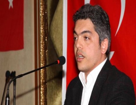 Aydınlık Genel Yayın Yönetmeni gözaltına alındı Aydınlık Genel Yayın Yönetmeni gözaltına alındı