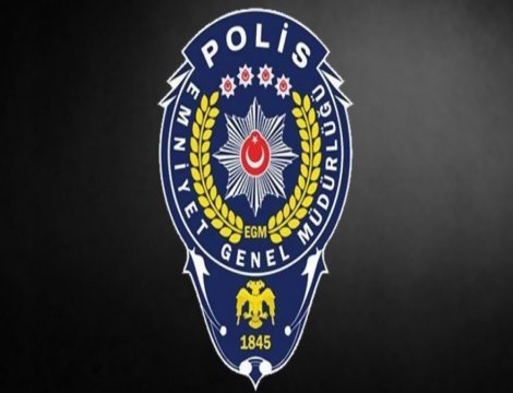Başörtüsü, 'kumaş başlık' olarak Emniyet Kıyafet Yönetmeliğine girdi