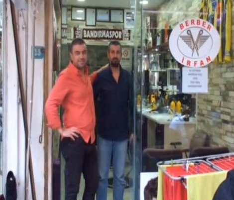 Berberlerden ABD'ye vize tepkisi: Amerikan tıraşı yapmıyoruz!