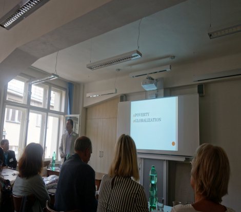 Beylikdüzü Belediyesi Göç Birimi, örnek çalışmasını Prag'da sundu