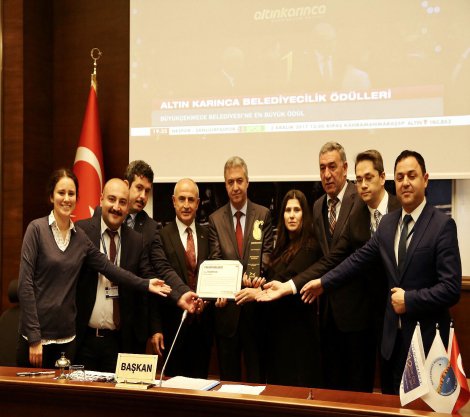 Büyükçekmece Belediye Meclisi’nden Naim Süleymanoğlu’na vefa