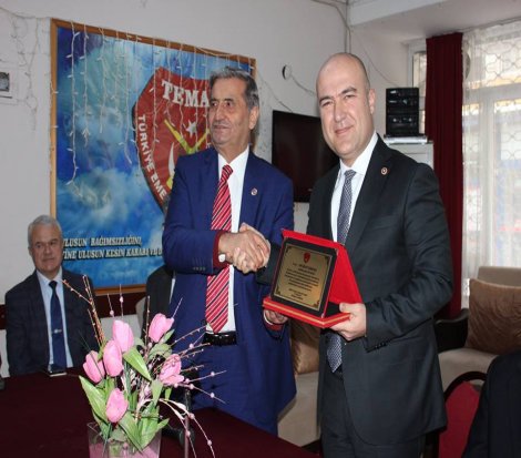 CHP'li Bakan TEMAD'ı ziyaret etti