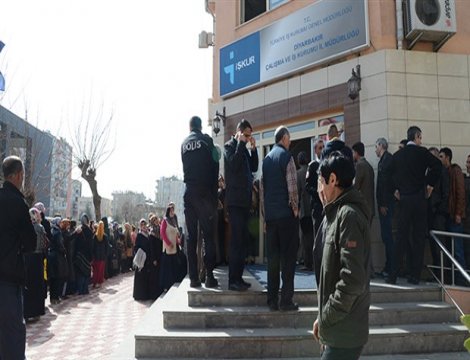 DİSK-AR: Gerçek işsizlik sayısı 5 milyon 900 bin