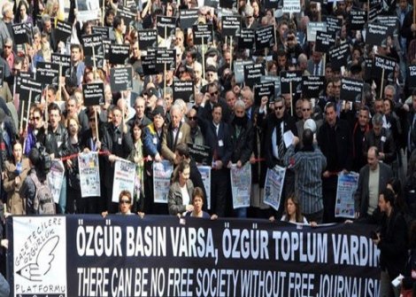 Dünya Basın Özgürlüğü Günü'nde Türkiye'de 159 gazeteci cezaevinde!