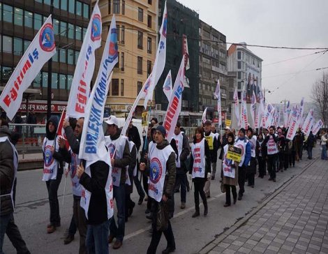 Eğitim İş'ten 'Ortaöğretim Kurumları Yönetmeliği'ne dava