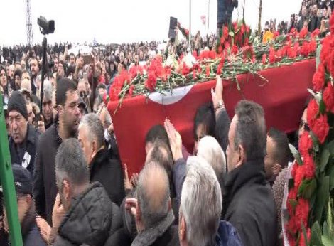 Emre Saltık son yolculuğuna uğurlandı