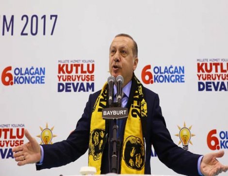 Erdoğan: Gazete köşelerini tutmuş, ekranlara ipotek koymuş düşmanlara sessiz kalmayacağız