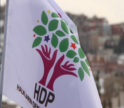 Eski HDP yöneticisinin hapis cezası bozuldu