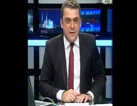 Flash TV haber sunucusu arkadaşını vurdu Flash TV haber sunucusu arkadaşını vurdu