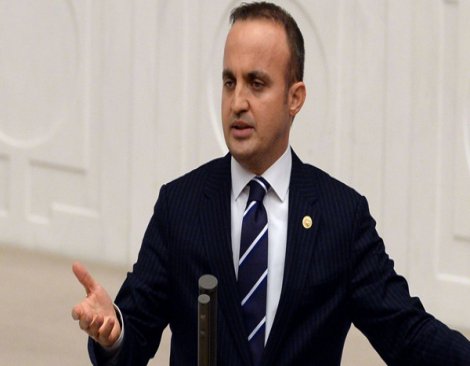 İçki içenler hakkında yasal işlem başlatacağını söyleyen AKP, şimdi de şefaat gösteriyor