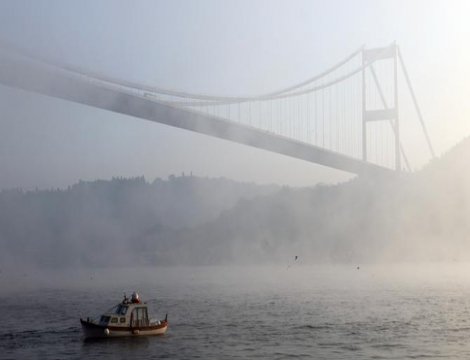 İstanbul'a sis engeli, seferler iptal