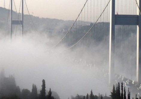 İstanbul'daki sis hava ulaşımını da olumsuz etkiledi