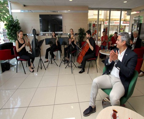 Karşıyaka Belediyesi ‘kültür merkezi’ gibi