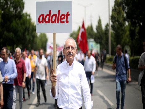 Kılıçdaroğlu #Adalet Yürüyüşü'nün 12. gününde