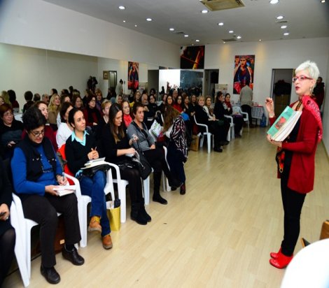 Kitaplar sevgiyle değiştirildi