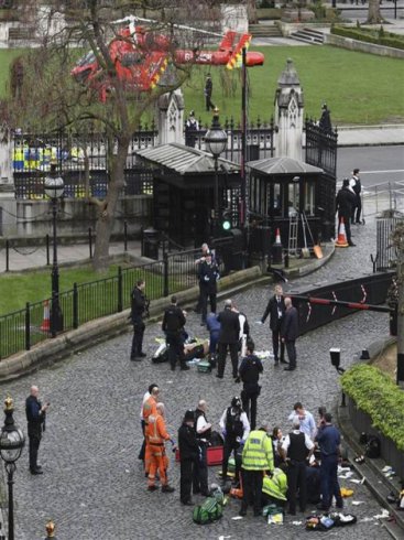 Londra'da terör saldırısı: 4 ölü 10'dan fazla yaralı