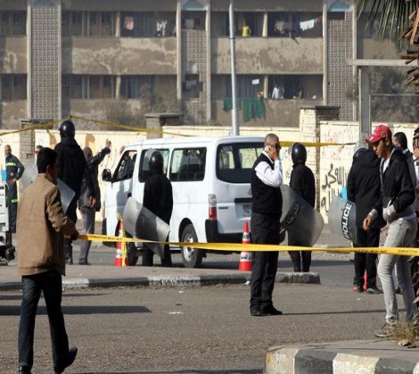 Mısır'da Hristiyanlara silahlı saldırı: 23 ölü