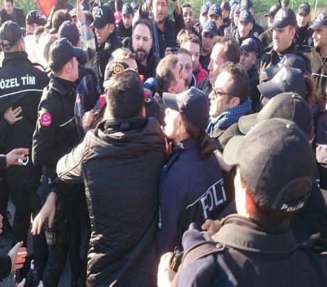 Posco işçilerine polis müdahalesi