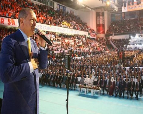 Selvi: AKP teşkilatları Erdoğan'ın söyleminden rahatsız