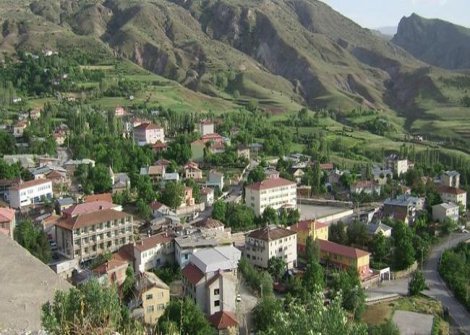 'Seyahatname'den yola çıkıp Erzincan'da bin yıllık Türk mahallesini buldular