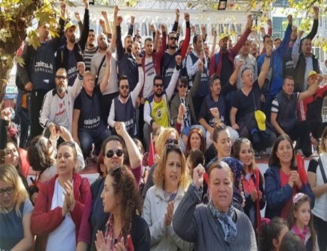 Şişecam işçileri İstanbul’a yürüyor
