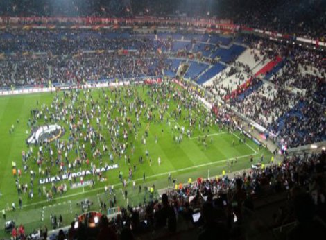 UEFA'dan Beşiktaş ve Lyon'a Avrupa'dan men cezası