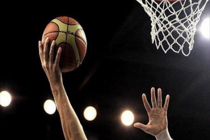 2 ABD’li basketbolcunun Türkiye’ye girişi yasaklandı