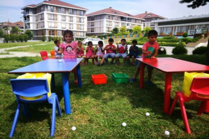 Açık havada eğlenirken öğreniyorlar