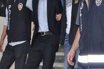 AKP ilçe başkanı FETÖ'den gözaltına alındı