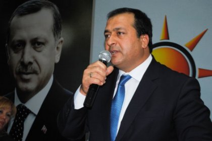 AKP'li eski vekile FETÖ'den gözaltı!