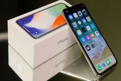 Apple'a 1 trilyon dolarlık dava; Apple eski iPhone'ları bilerek mi yavaşlatıyor?