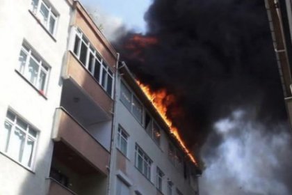 Ataşehir'de 7 katlı binada yangın