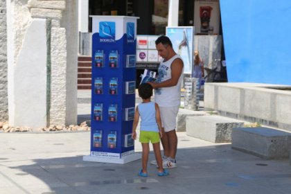 AVM'lere Bodrum tanıtım deskleri