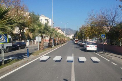 Aydın'da üç boyutlu yaya geçidi