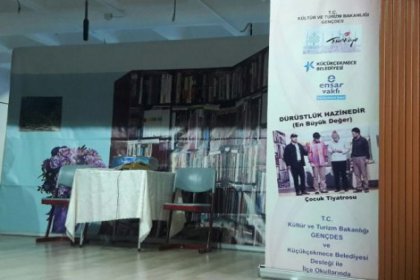 Bakanlık ve AKP'li belediye Ensar Vakfı'nın hizmetinde