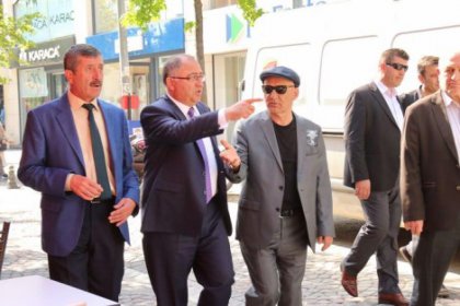 Başkan Altınok Öz, Yalova Belediye Başkanı Vefa Salman'la bir araya geldi