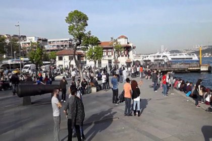 Beşiktaş'ta 'göz yaşartıcı' koku paniği!