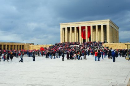 Beylikdüzü 23 Nisan'da Anıtkabir'deydi