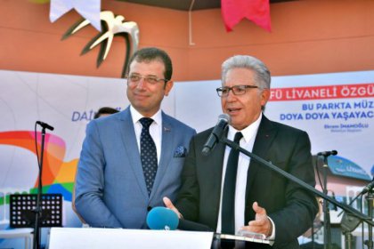 Beylikdüzü'nde Livaneli Özgürlük Parkı açıldı