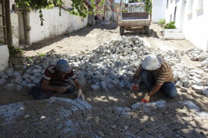 Dikili’de 13. Sokak sil baştan yenilendi