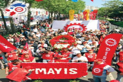 DİSK, demokratik sınıf sendikacılığı 50 yaşında