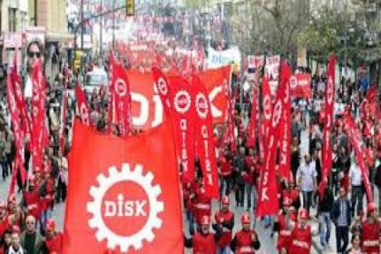 DİSK: OHAL grev yasaklama bahanesi haline gelmiştir, kaldırılmalıdır