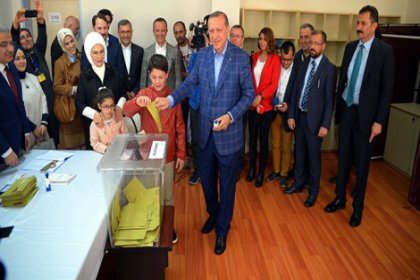 Erdoğan'ın sandığından 'Evet' çıktı