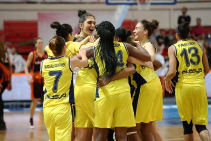 Fenerbahçe Kadınlar Euroleague'de 3. kez finalde