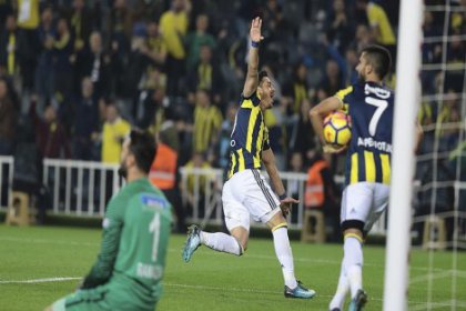Fenerbahçe, Kasımpaşa'yı 4 - 2 yendi